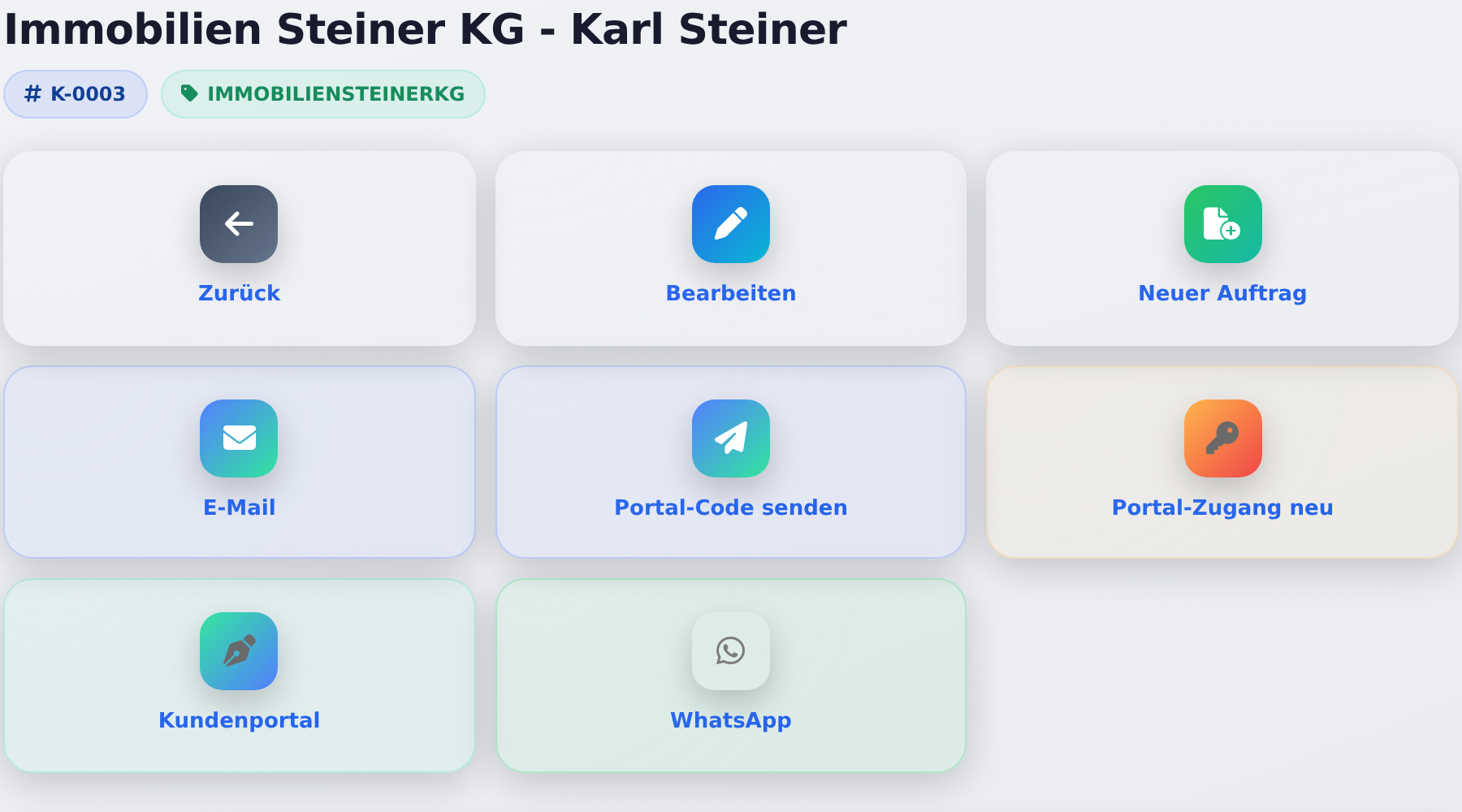 Kundenakte mit den Kacheln Portal-Code senden, Portal-Zugang neu und Kundenportal